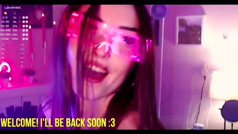 Madina- Mads online show from February 2025 03:20:01 AM