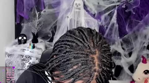 MARCELA online show from October 2025 06:30:01 PM