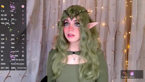 Kira online show from December 2025 09:05:02 AM