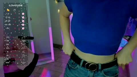 Snapshot of _margoqueen_ chatting on December 2024 11:02:02 AM Margo online show from December 2024 11:02:02 AM