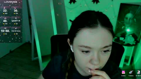 Snapshot of _margoqueen_ chatting on January 2025 10:00:02 AM Margo online show from January 2025 10:00:02 AM