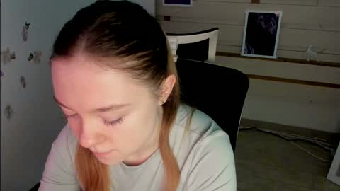 Snapshot of _margoqueen_ chatting on March 2025 06:59:02 AM Margo online show from March 2025 06:59:02 AM