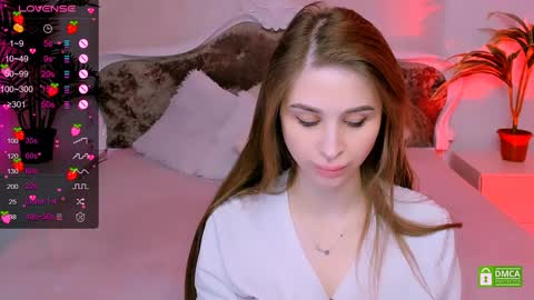 Eva  online show from February 2025 01:04:01 AM