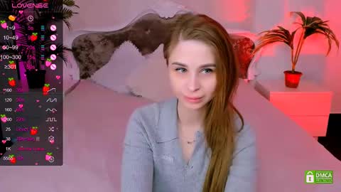 Eva  online show from March 2025 11:14:01 PM