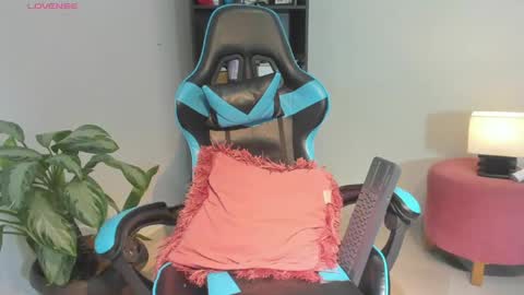 Snapshot of _maria_foxx_ chatting on May 2026 12:02:02 PM Maria online show from May 2026 12:02:02 PM