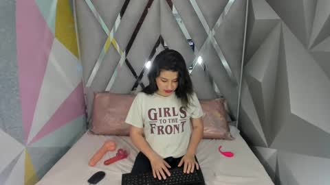 Snapshot of _mariana_1 chatting on December 2024 05:48:02 PM _mariana_1 online show from December 2024 05:48:02 PM