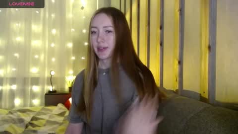 Snapshot of _marianne_ chatting on December 2024 01:10:02 PM online show from December 2024 01:10:02 PM