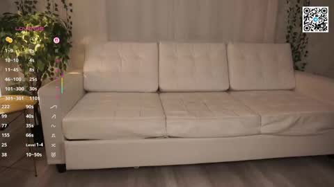  Gwen  online show from March 2026 09:07:02 PM