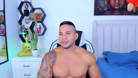 _matthew_santos_ online show from October 2025 08:43:02 PM