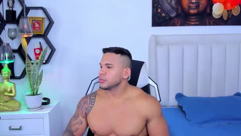 Snapshot of _matthew_santos_ chatting on October 2025 10:32:02 PM _matthew_santos_ online show from October 2025 10:32:02 PM