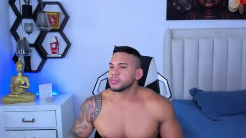 Snapshot of _matthew_santos_ chatting on November 2025 04:21:01 AM _matthew_santos_ online show from November 2025 04:21:01 AM