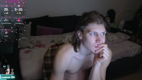 Snapshot of _medaed20_ chatting on February 2025 04:14:02 PM Medaed20 online show from February 2025 04:14:02 PM