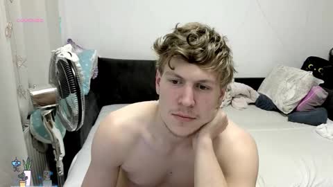 Snapshot of _medaed20_ chatting on September 2025 05:36:02 PM Medaed20 online show from September 2025 05:36:02 PM