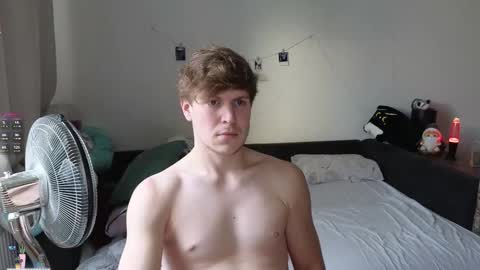 Snapshot of _medaed20_ chatting on October 2025 01:22:01 PM Medaed20 online show from October 2025 01:22:01 PM