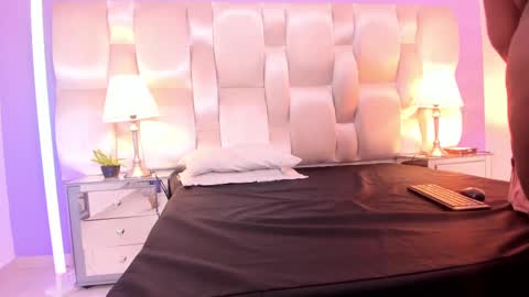 Snapshot of _megan_lovitz_ chatting on February 2025 06:32:02 PM _megan_lovitz_ online show from February 2025 06:32:02 PM