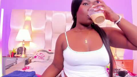 Snapshot of _megan_lovitz_ chatting on March 2025 01:03:01 PM _megan_lovitz_ online show from March 2025 01:03:01 PM