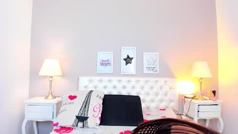 Snapshot of _megan_lovitz_ chatting on January 2026 12:10:02 PM _megan_lovitz_ online show from January 2026 12:10:02 PM