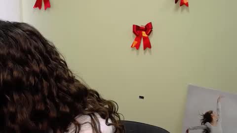 Susie online show from February 2025 07:55:01 AM