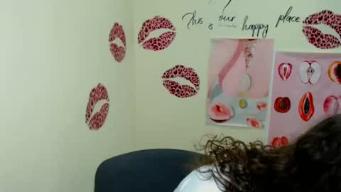 Susie online show from March 2025 08:16:02 AM