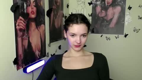 Susie online show from October 2025 06:47:01 AM