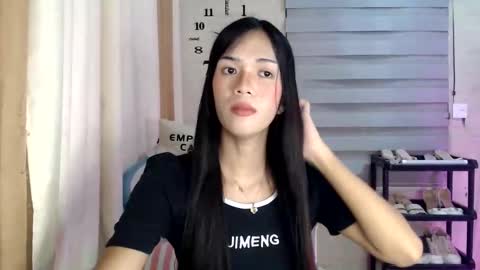 Melly online show from May 2026 10:54:01 AM