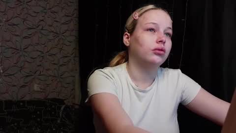 Mia Mason online show from February 2025 05:04:02 PM