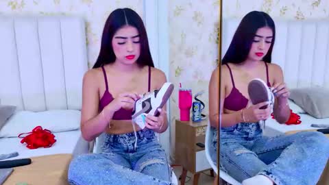 Mia Monroe online show from October 2025 07:58:02 PM