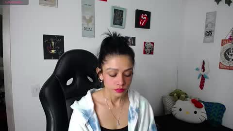 _miacavalli online show from October 2025 08:53:02 PM