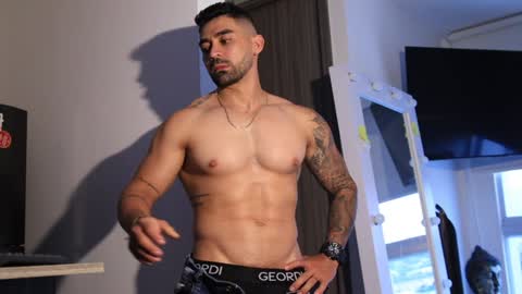 soy mike online show from February 2025 09:25:02 PM