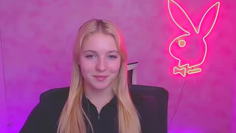 Melanie online show from February 2025 03:50:01 PM