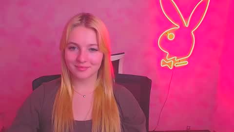 Melanie online show from February 2025 10:37:02 AM