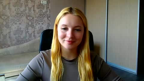 Melanie online show from June 2026 12:22:01 PM
