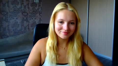 Melanie online show from August 2026 08:39:02 AM