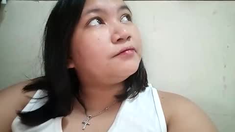 Snapshot of _milkytitsmomxx_ chatting on December 2025 03:03:02 AM _milkytitsmomxx_ online show from December 2025 03:03:02 AM