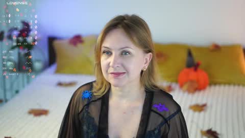 _million_dollarsmile online show from October 2025 09:42:02 AM