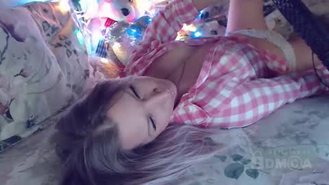 Can you guess online show from February 2026 11:09:01 PM