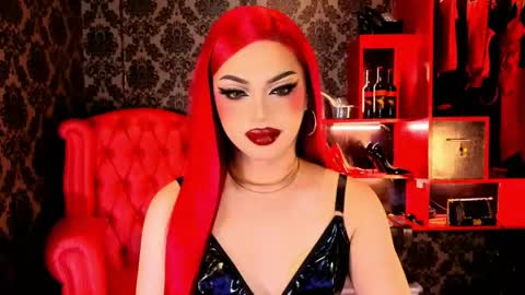 Snapshot of _ministryofsin_ chatting on May 2026 08:58:01 PM Raven Strauss online show from May 2026 08:58:01 PM