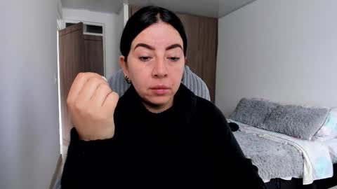 _miss_coco_ online show from February 2026 01:50:02 PM