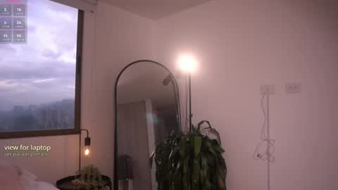 Vale online show from October 2025 11:44:02 AM