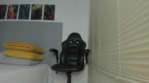 _molly_rosse_ online show from February 2026 11:46:02 AM