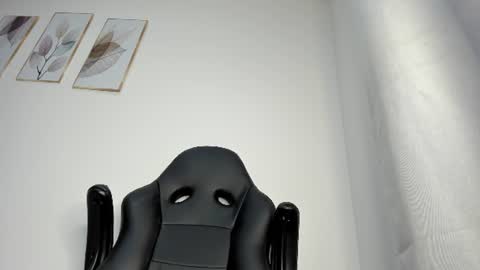 Snapshot of _molly_rosse_ chatting on June 2026 12:03:01 PM _molly_rosse_ online show from June 2026 12:03:01 PM