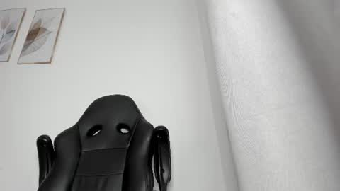 Snapshot of _molly_rosse_ chatting on June 2026 12:20:01 PM _molly_rosse_ online show from June 2026 12:20:01 PM