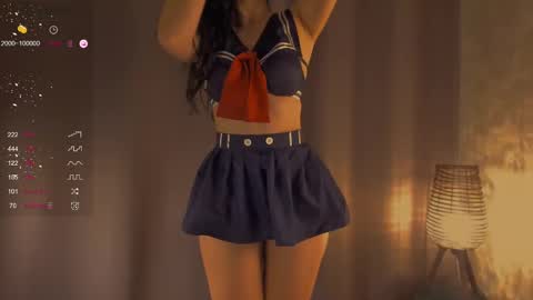 Snapshot of _mrsnatalie_ chatting on February 2025 09:01:02 PM NatalieNat online show from February 2025 09:01:02 PM