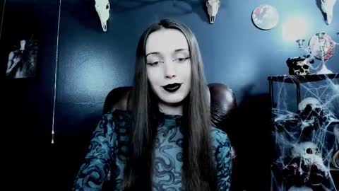 _naamah online show from November 2025 07:28:01 PM