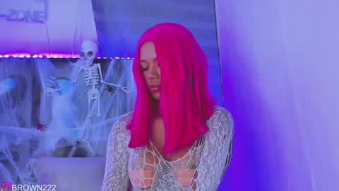 naomi brown online show from October 2025 02:53:02 AM