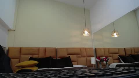 Snapshot of _natalie18_ chatting on January 2025 07:15:01 PM Natalie online show from January 2025 07:15:01 PM