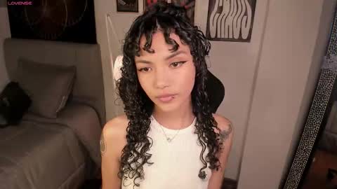 Nati - Independ model online show from September 2025 04:01:01 AM