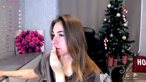 Snapshot of _naughty_megan_ chatting on December 2024 08:25:02 PM Megan online show from December 2024 08:25:02 PM