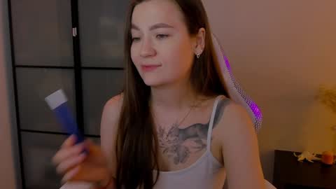 Snapshot of _nemalkovamia chatting on December 2024 07:10:01 AM Mia with a big heart online show from December 2024 07:10:01 AM