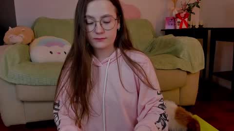 Snapshot of _nemalkovamia chatting on March 2025 06:41:01 AM Mia with a big heart online show from March 2025 06:41:01 AM